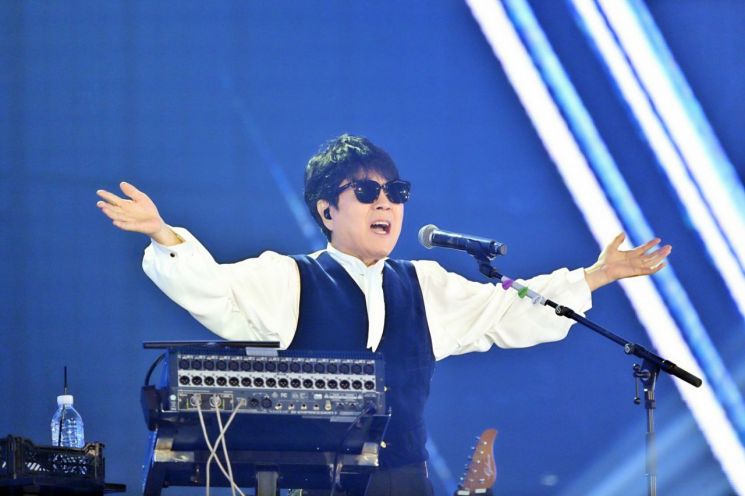 가왕 조용필, 추석 안방 꽉 잡았다