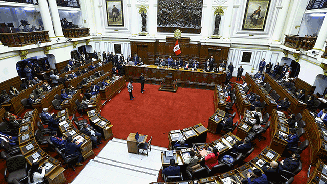 볼루아르테 대통령 탄핵안 표결하는 페루 의회. AFP 연합뉴스