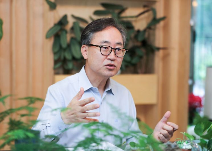 유성훈 금천구청장은 "금천구를 사람과 자연, 산업이 조화를 이루는 균형 발전 도시로 만들겠다"고 말했다. 금천구 제공.