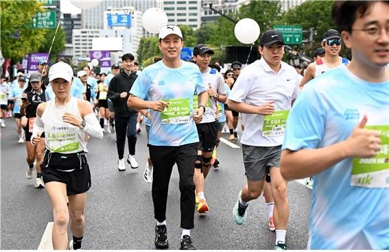 오세훈, 2025서울달리기 참가…11㎞코스 완주