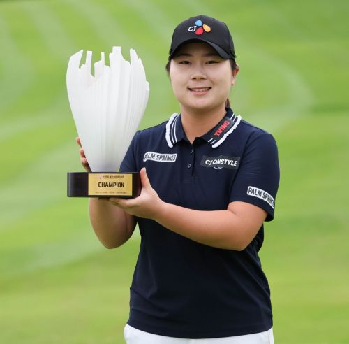 홍정민, 시즌 3승…'다승·상금 1위'