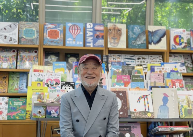 '출판문화 유공' 은관문화훈장 수상자인 권종택 보림출판 대표. 문화체육관광부 제공