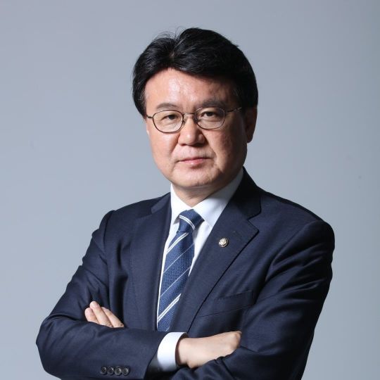 조국혁신당 소속 황운하 국회의원