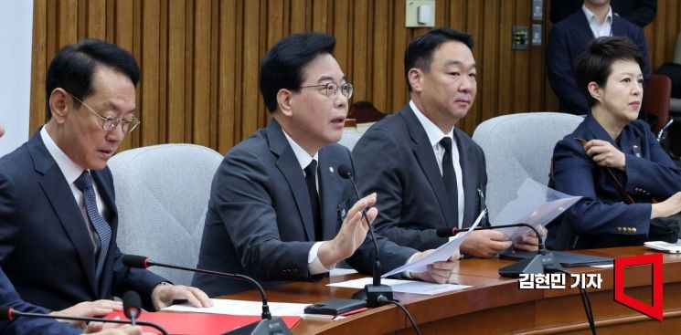 [포토] 국힘, 조희대 질의 강행한 민주당 맹폭 "탈레반급 사법부 능멸"