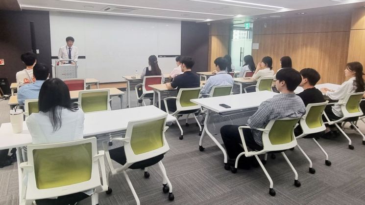 맞춤형 일경험 기회 제공.