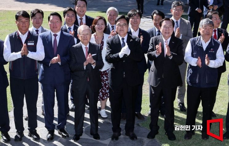 [포토] ‘국회 사회적 대화 기구’ 출범…“복합위기 극복 논의 지속”