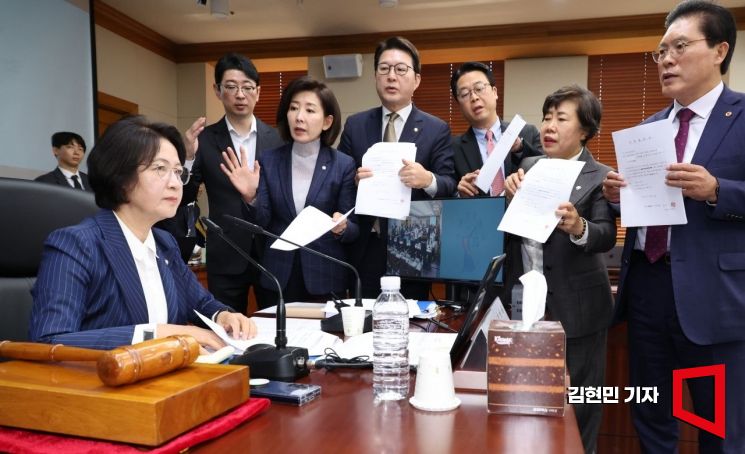 [2025국감]與, 대법원 현장검증 강행에…野 "국감 보이콧"