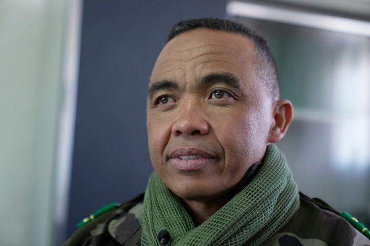 'Z세대 시위' 정권 잡은 마다가스카르 군부 수장 "곧 대통령 취임"