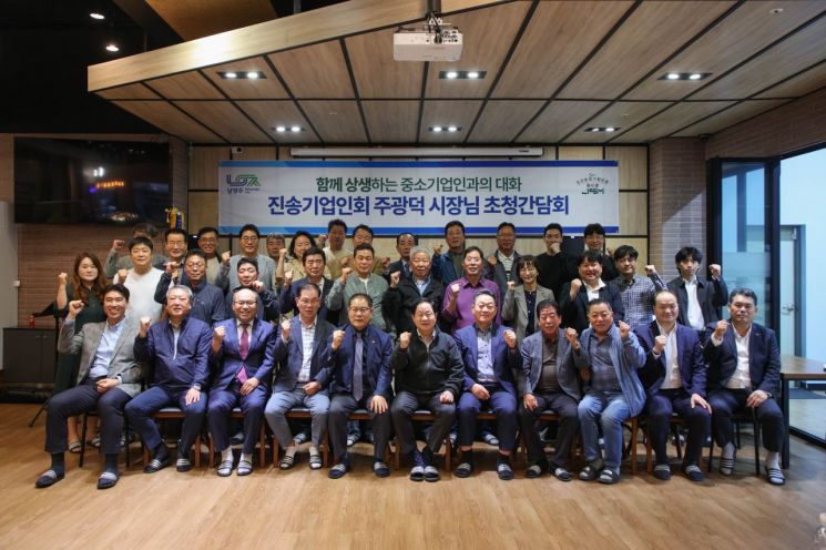 주광덕 시장 "첨단산업 클러스터 구축…도약하는 도시 만들어 갈 것"