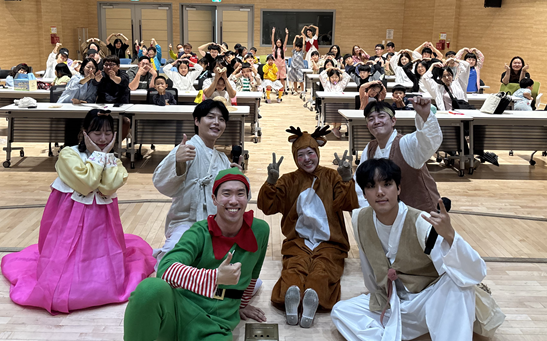 ‘구석구석 문화배달’, 국립해양과학관에서 열린 공연에서 다채로운 무대를 펼쳤다. 울진군 제공