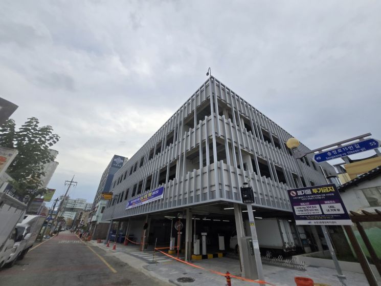 지난 20일 준공을 알린 광산로 제1공영 주차타워. 광산구 제공