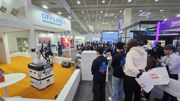 대기업 사이서 날아오른 中企 AI드론, 화재 감지하며 실내서 자율비행