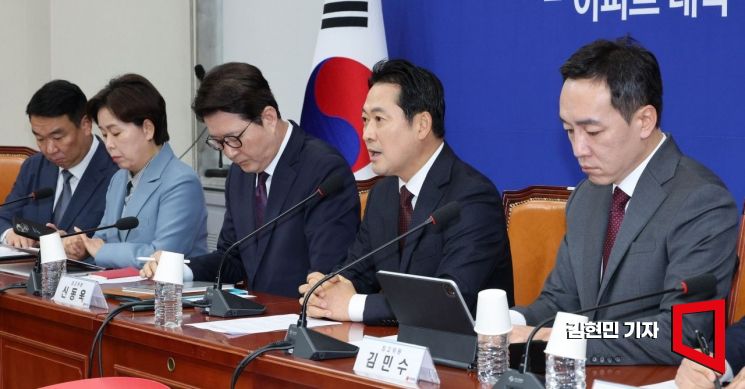 보유세 연일 논란…與 이견 나오자 野 공세