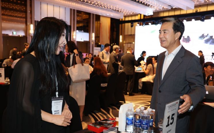 충남, 무역수지 전국 1위·수출 2위 '굳건'…반도체·디스플레이 회복 견인