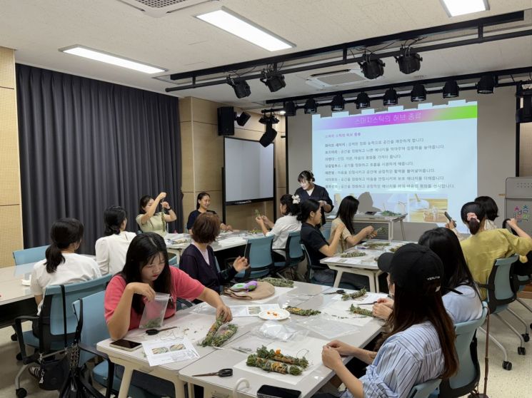 지난달 14일 청춘들락 프로그램 진행 모습. 화순군 제공