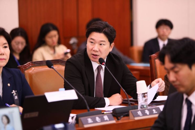 [2025국감]국민 신조어 43만건 제안했는데…반영률 22.4% 불과