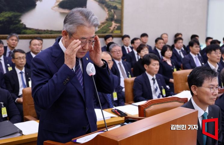 [포토] '금품 수수 혐의' 강호동 농협중앙회장 "송구스럽고 죄송"