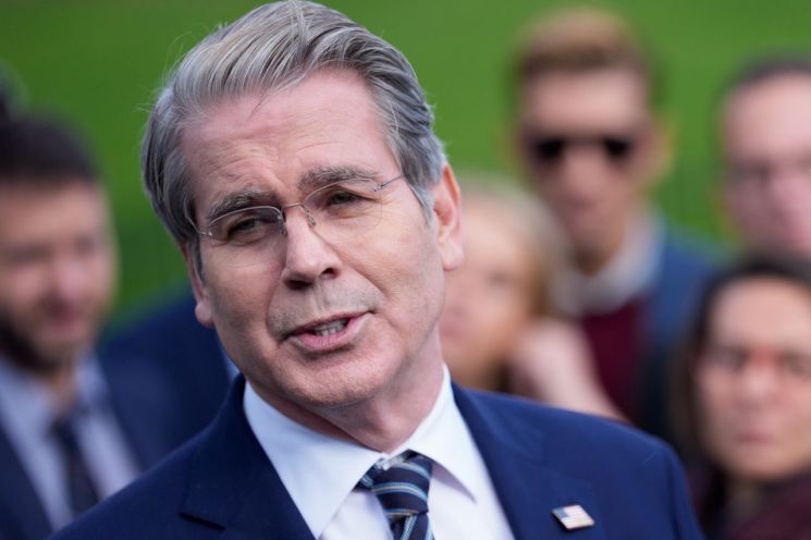 베선트 美재무, 트럼프 수행해 내주 방한