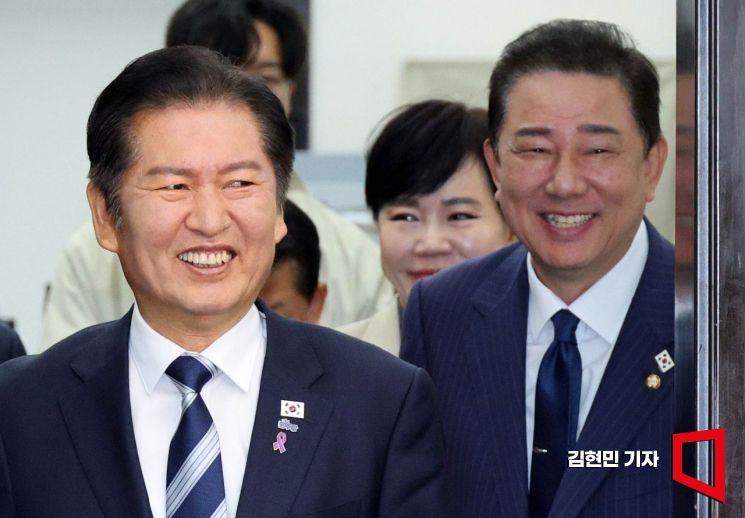 [포토] 정청래 “외교 슈퍼 위크 시작… 여야 무정쟁 주간 선언하자”