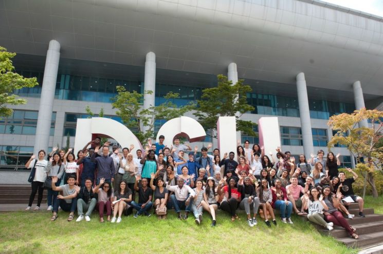동서대학교 외국인 유학생. 동서대 제공