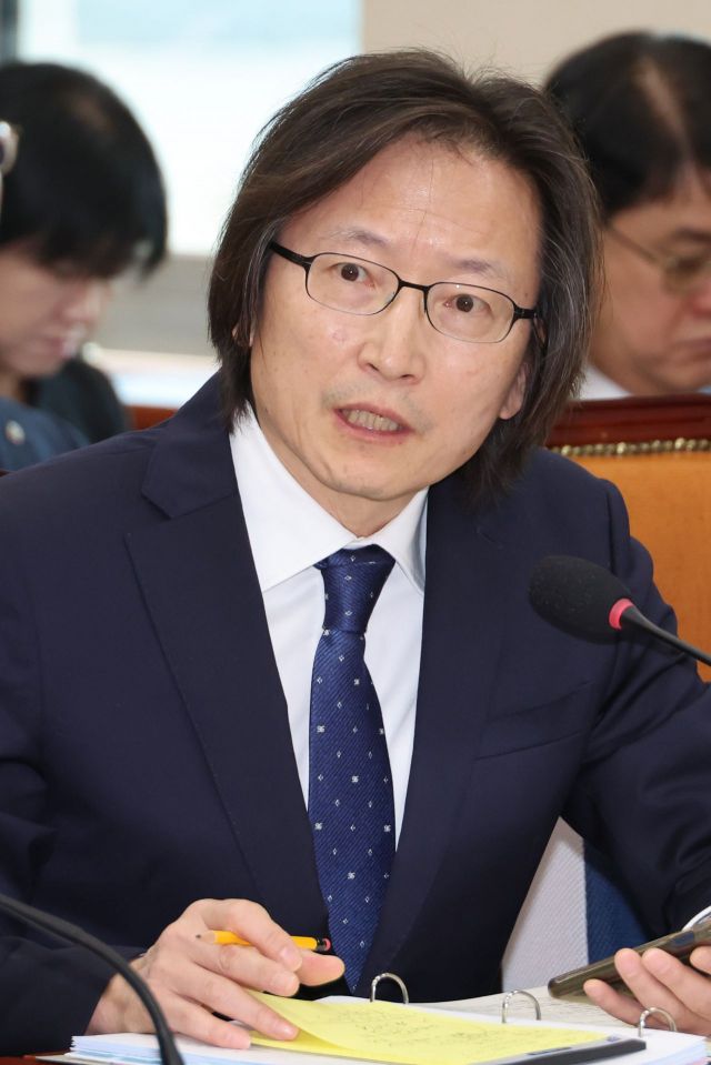 답변하는 주병기 공정거래위원장. 연합뉴스