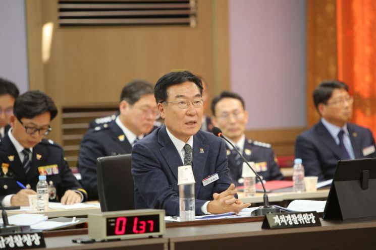 국회 행안위, 경남경찰청 국감서 '기강 해이' 질타