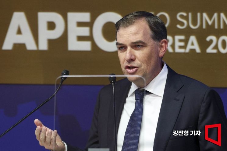 [경주APEC]韓 찾은 AWS 맷 가먼, 종횡무진 행보…대통령 이어 주요 총수 만나