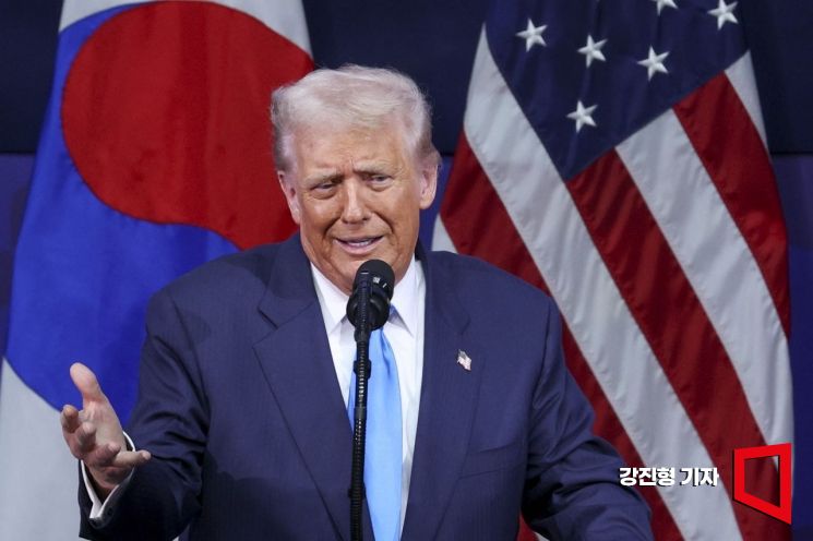 "한국, 강대국 되고 싶은건가…핵잠수함 필요 없어" 中 관영언론 어깃장