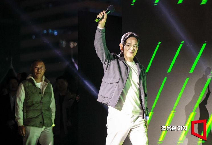 이재용 삼성전자 회장이 30일 서울 강남구 코엑스에서 열린 엔비디아 지포스 게이머 페스티벌에 참석하고 있다. 2025.10.30 조용준 기자