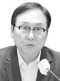 [시장의 맥]중견국 협력 구상 가능할까