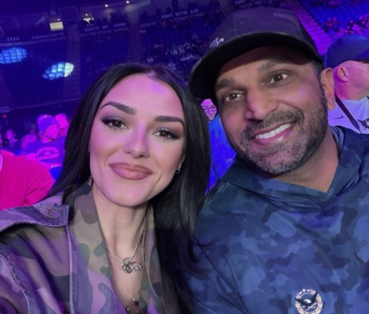 '가수 여친 보러 관용기 탔다' 들통에 격노…27년 일한 간부 자른 FBI 국장