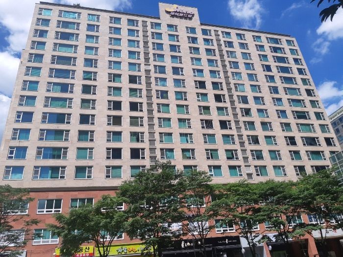 전용 102㎡가 넉달만에 1.3억 상승한 양천구 제이월드빌. 지지옥션.