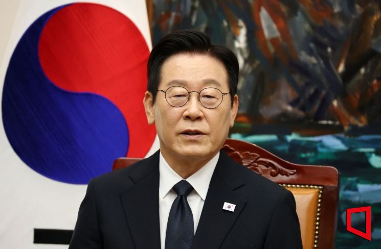 적십자사 회장 "얼굴 새까만 사람들만 다 모였더만"…李대통령, 감찰 지시