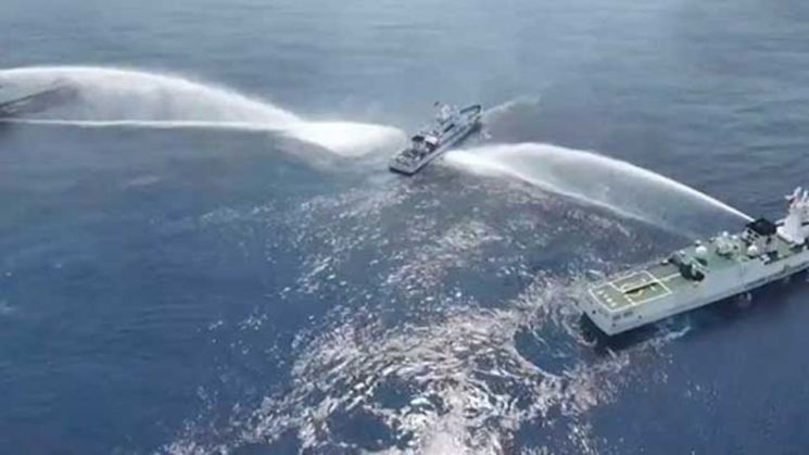 Vietnam Builds 21 Artificial Islands in the South China Sea... Why Is China Staying Silent?