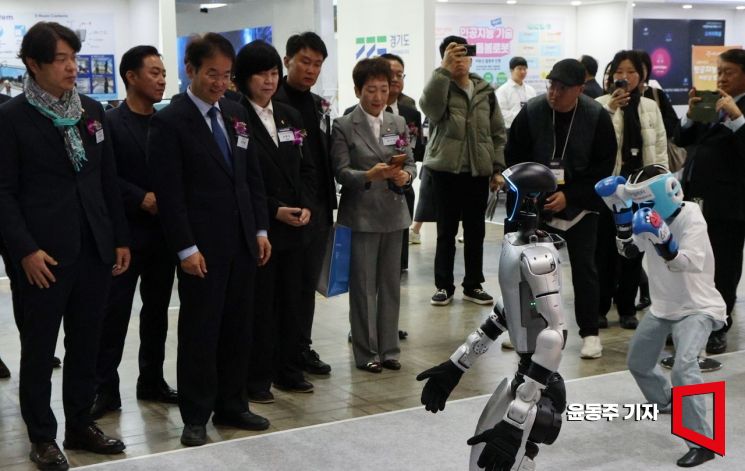 [포토] '춤추고 복싱하고'