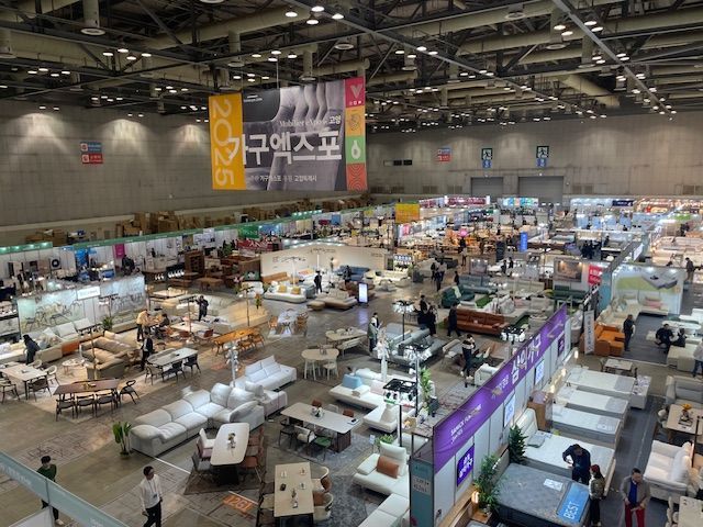 "11월의 크리스마스 축제" 고양 킨텍스서 가구 트렌드를 만나다