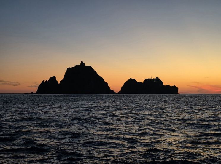 "태정관 지령도 모르나요?"…서경덕, 시마네현 지사에 항의