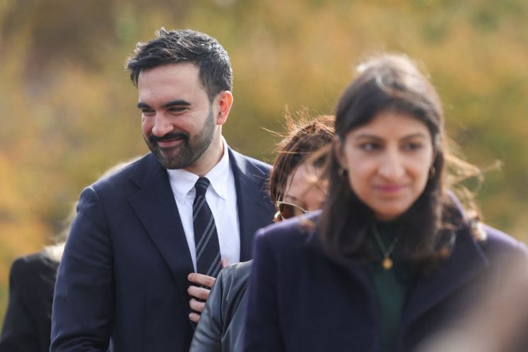 맘다니, 인수위 명단 발표…'빅테크 저승사자' 리나 칸 합류