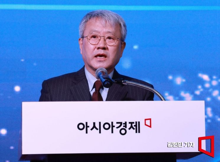 [포토] 개회사하는 장범식 아시아경제 대표