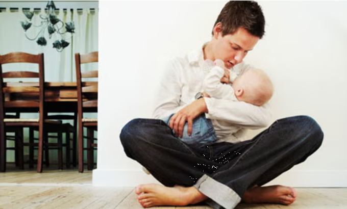 노르웨이는 부모 모두 동등하게 육아휴직을 사용하도록 보장하고 있다. 오빈 대사는 "전체 아버지의 93%가 육아휴직을 사용한다. 장관이 휴직을 가면 대체 장관이 임명된다. 기후환경부 장관도 예외가 아니었다."고 소개했다. 사진 Getty Image