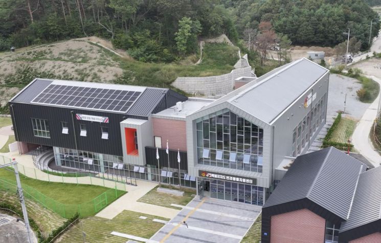 김진태 지사 "반려동물 치유·치료·교육 공간으로 발전시킬 것"