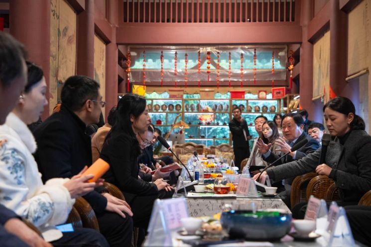 5일 문화교류회의에서 주광덕 시장이 발언하고 있다. 남양주시 제공