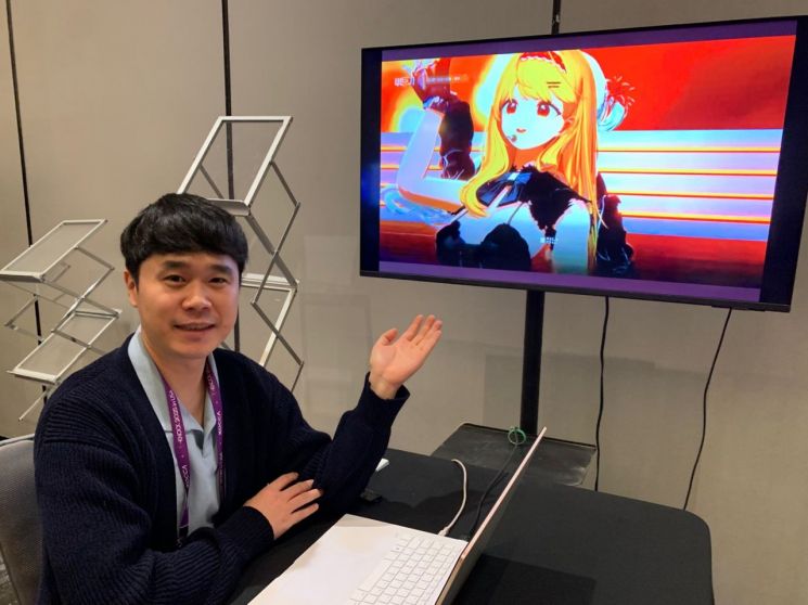 버추얼 크리에이터 키우고 굿즈 팔고[K, 할리우드로]