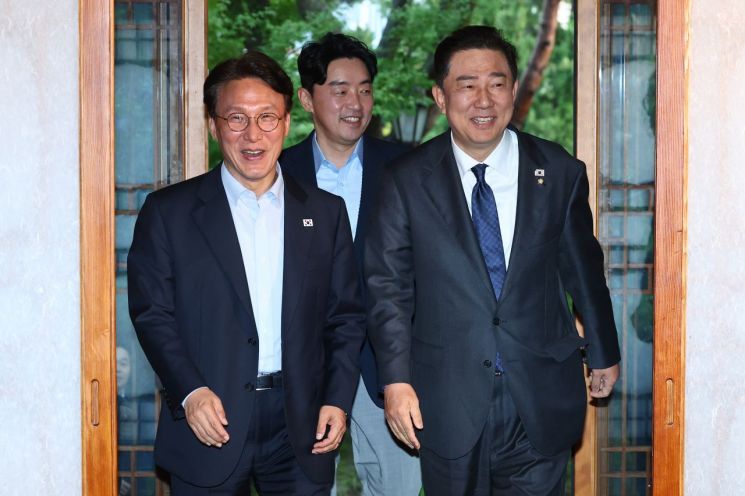 Office of the President Hints at Lowering Separate Tax Rate on Dividend Income