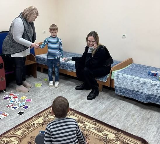 안젤리나 졸리 인스타그램