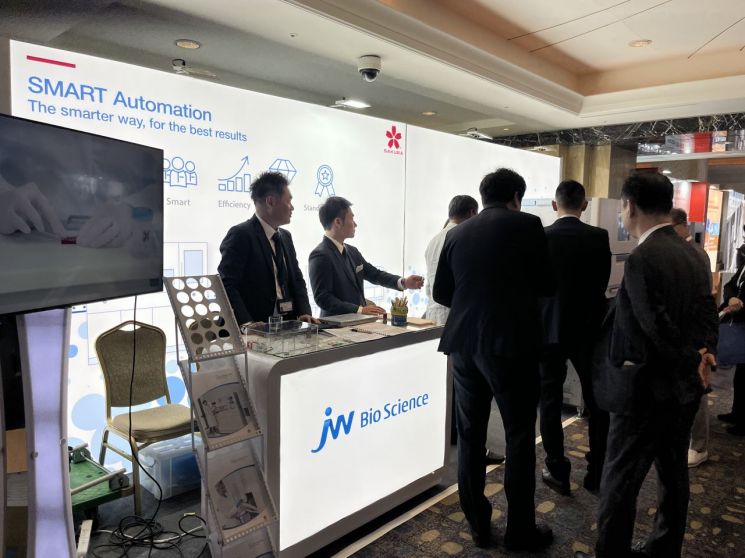 JW바이오사이언스, 대한병리학회 국제학술대회서 'Tissue-Tek AutoTEC a120' 전시