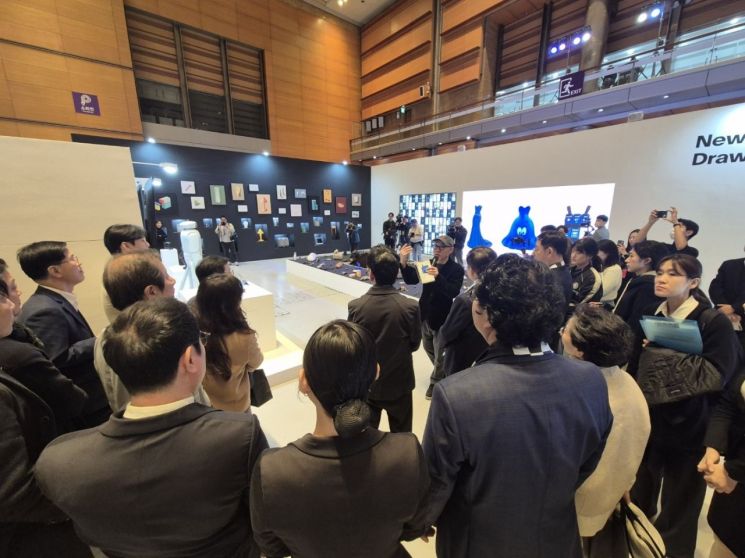 "AI가 만드는 미래 디자인"…디자인코리아 2025 개막