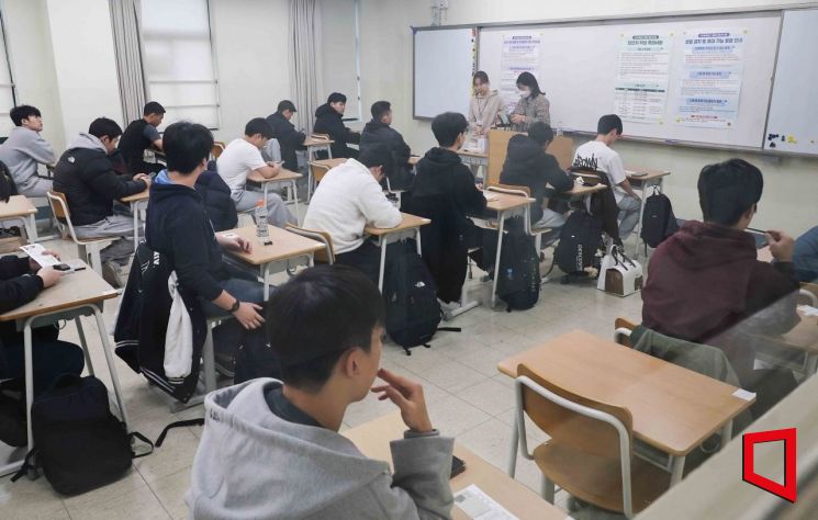 서울 소재 일반고 학생, 4년제 대학 진학률 '꼴찌'…이유는?