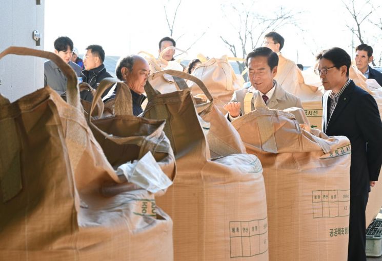 거창군, 2025년산 공공비축미곡 첫 매입 시작