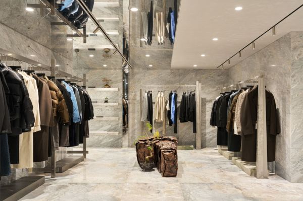 30돌 맞은 신원 '지이크' 서촌에 첫 플래그십 스토어